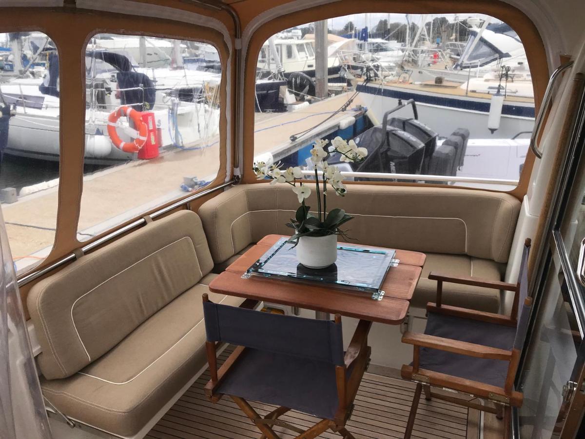 Adelphi B A Delightful 6 Berth Boat Hotel Lymington Luaran gambar