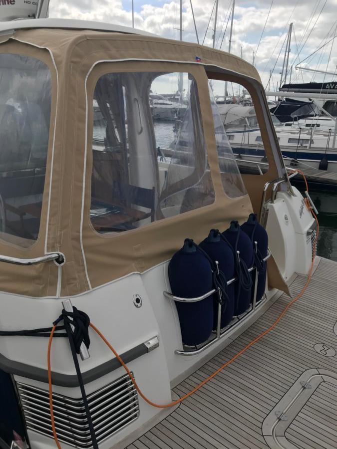 Adelphi B A Delightful 6 Berth Boat Hotel Lymington Luaran gambar